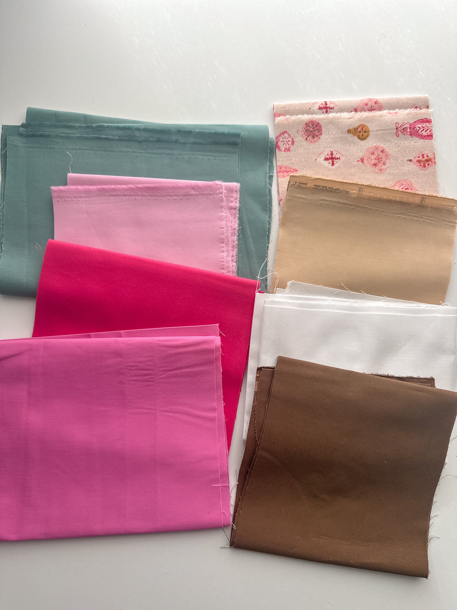 8 Piece 1/8 yard Bundle #15