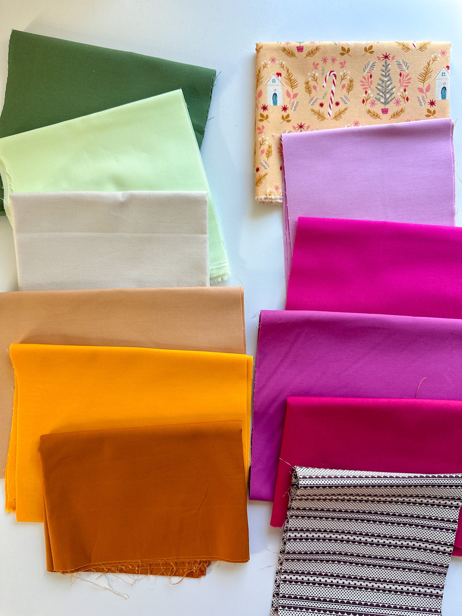 12 Piece 1/8 yard Bundle #34