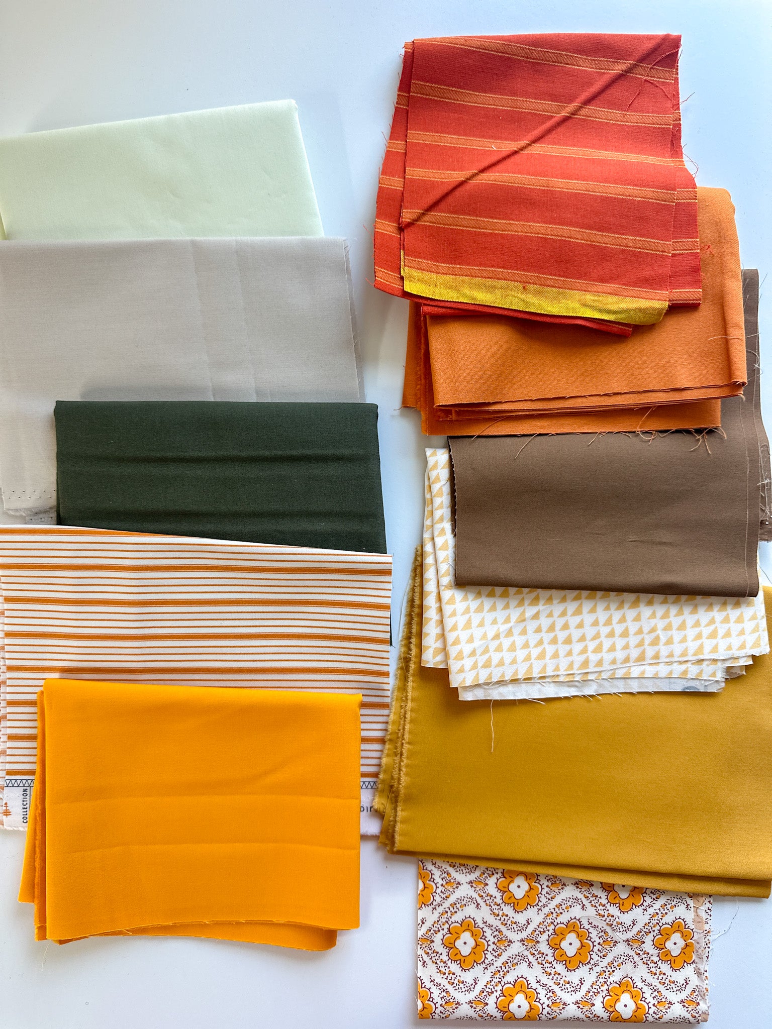 11 Piece 1/8 yard Bundle #37