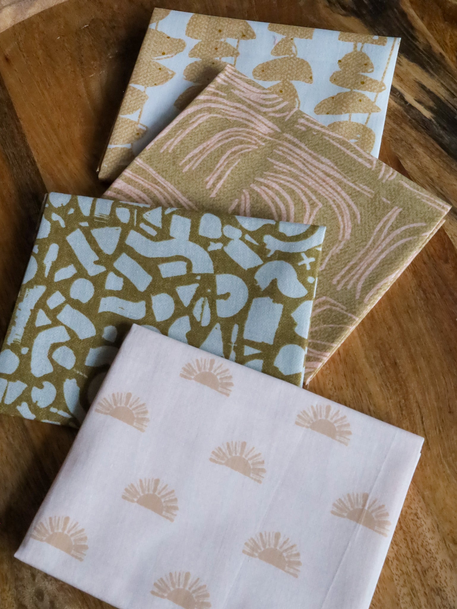 AbstrArt • 17 piece FQ Bundle