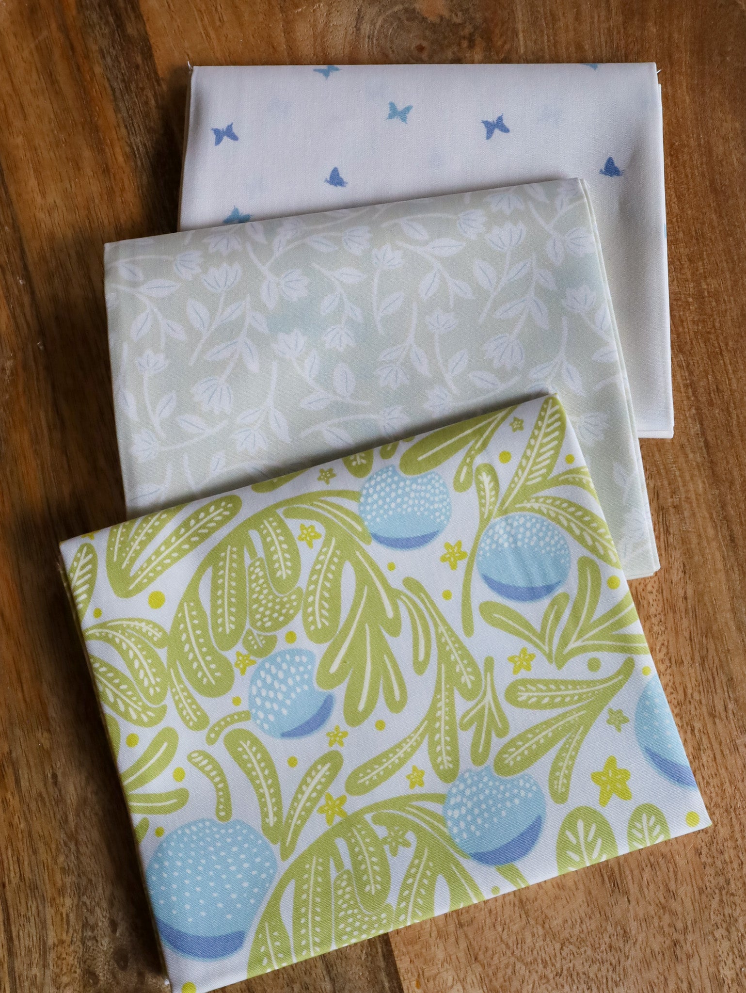 Fresh Linen • 16 piece FQ Bundle