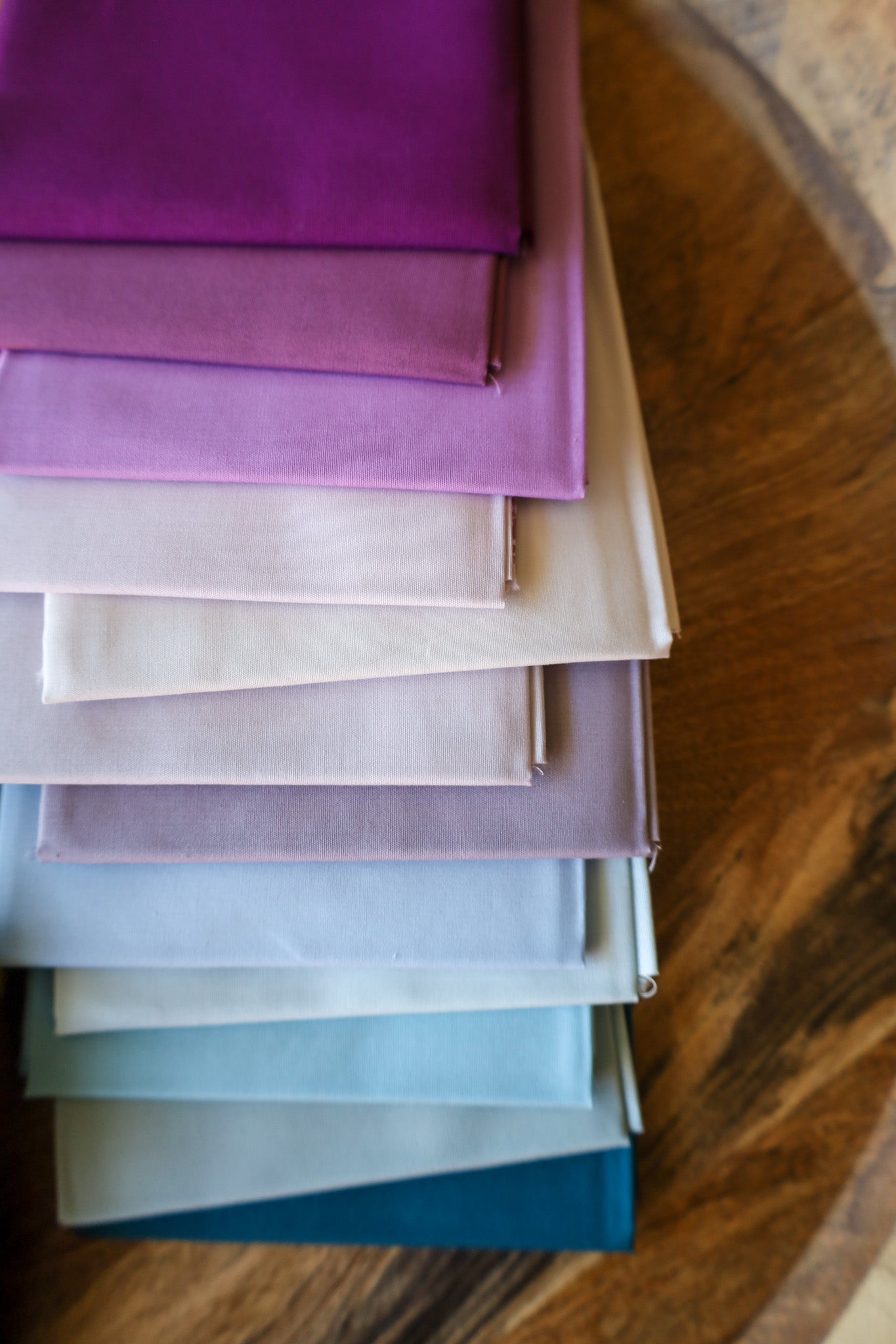 Iridescent • 21 piece FQ bundle