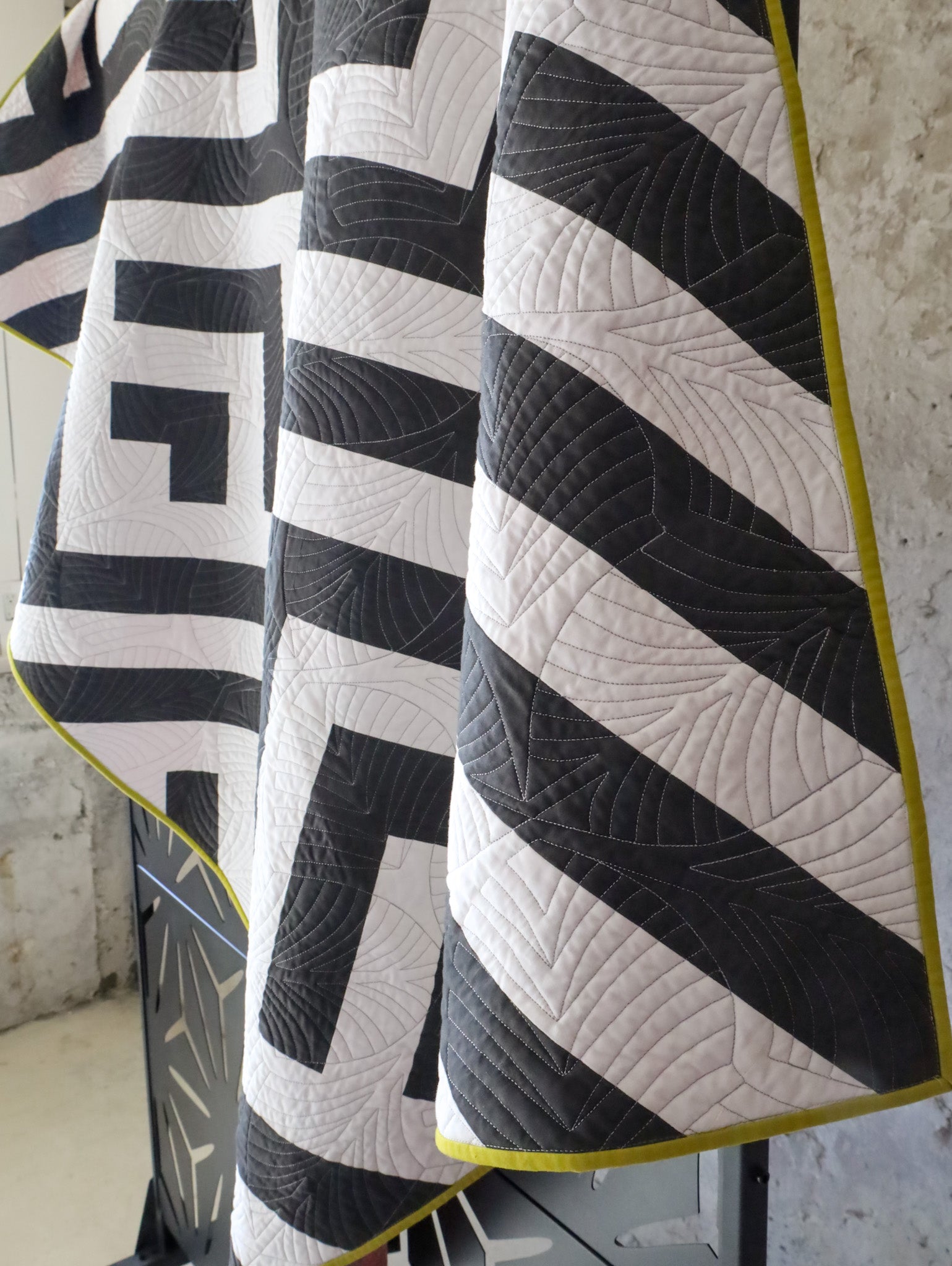 Cover Getaway Quilt Kit - THROW AND QUEEN Sizes