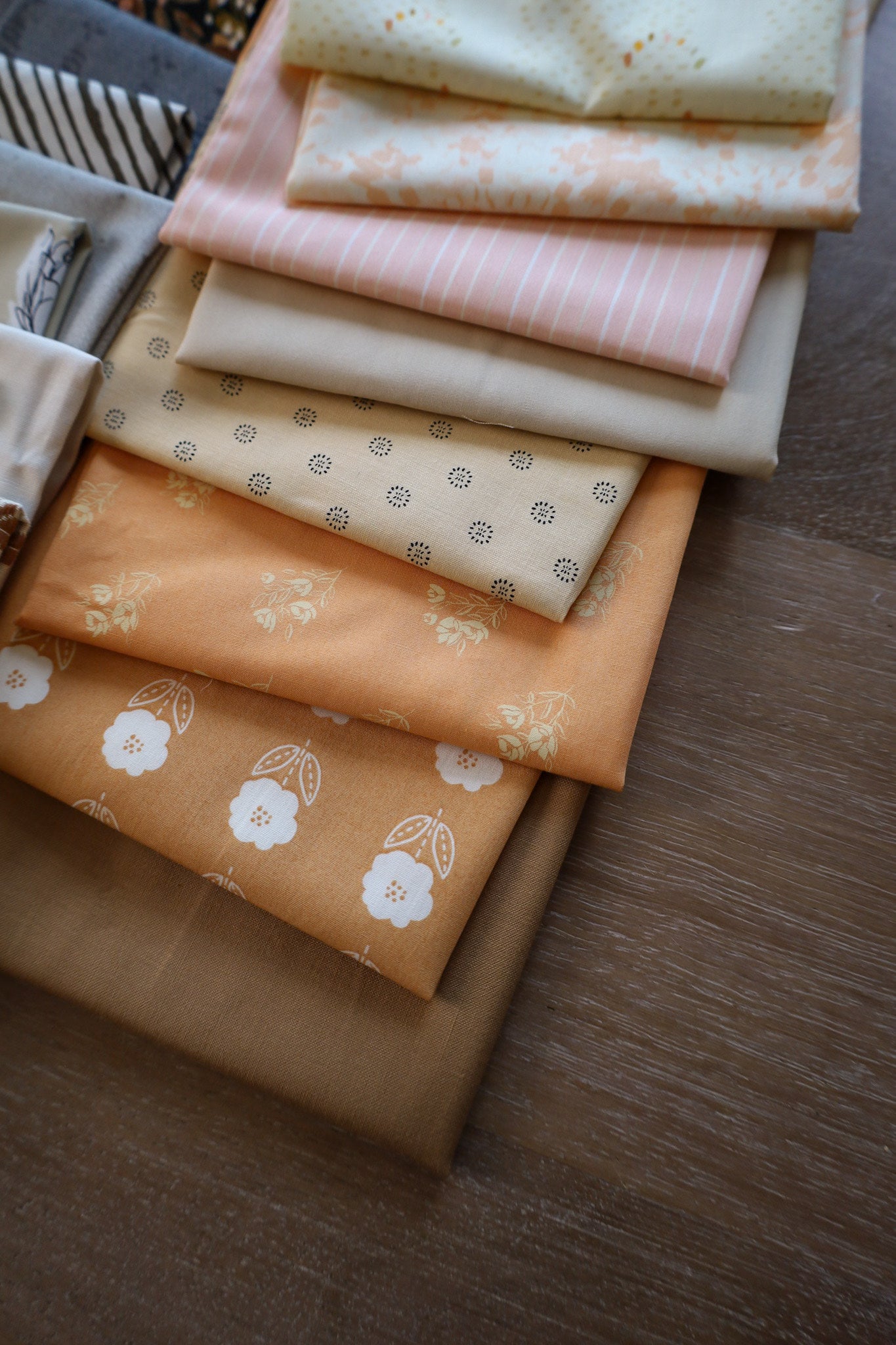 Sandcastle • 16 piece FQ Bundle