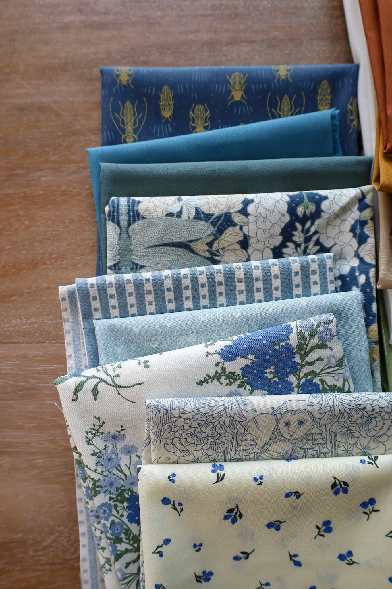 Walk in the Woods • 17 piece FQ Bundle