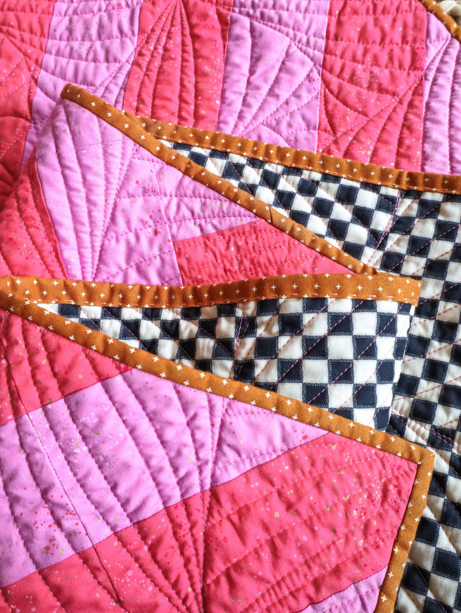 Speckled Getaway Quilt Kit - THROW Size