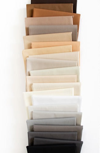 Hibernating • 22 piece FQ bundle