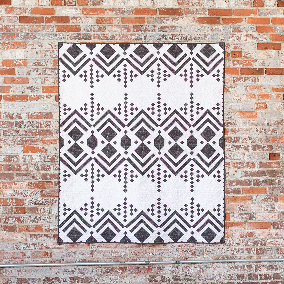 Two Tone Deco - Throw Quilt Kit