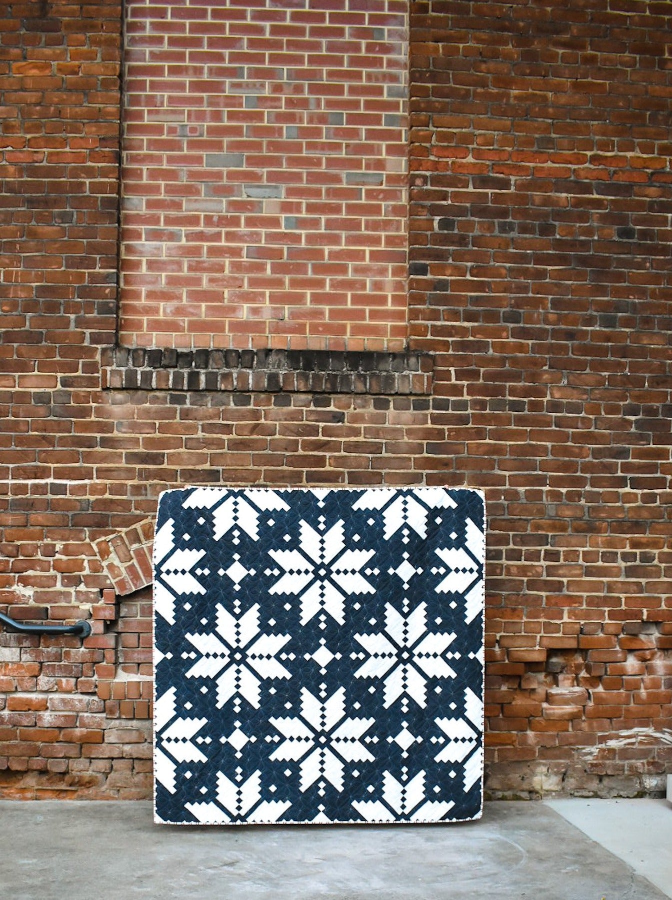 Knitted Star - Paper
