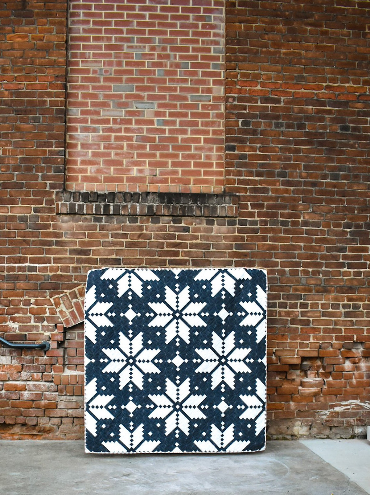 Knitted Star - Paper – Lo & Behold Stitchery