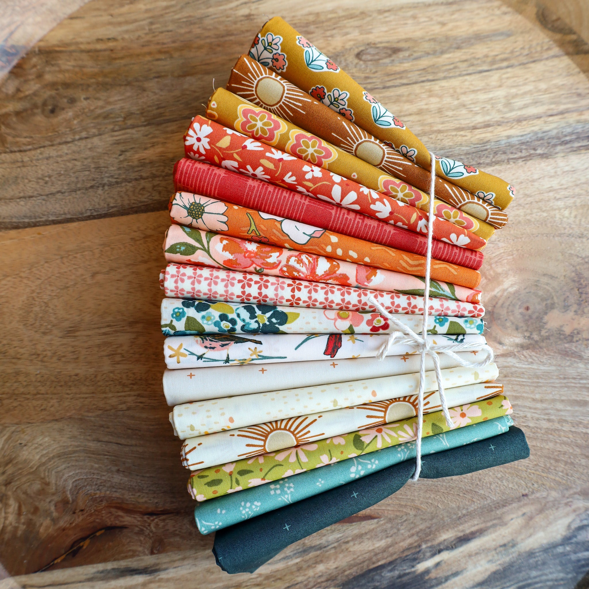 Gloria • 16 piece FQ Bundle