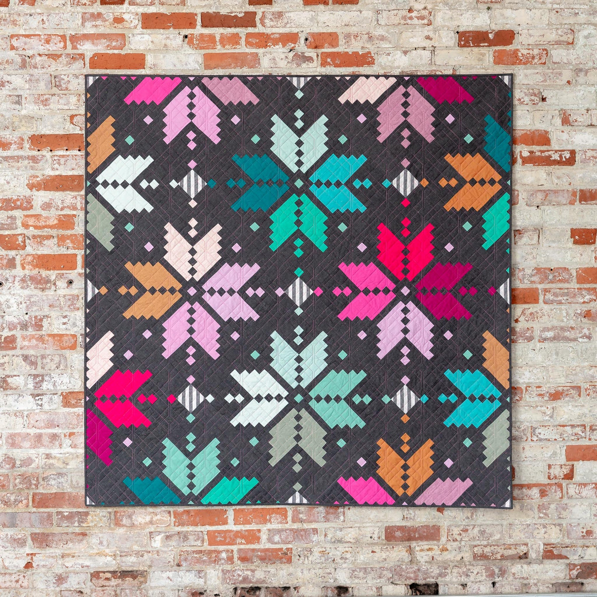 Sawtooth Star Quilt - FREE Block Pattern | Lo & Behold Stitchery