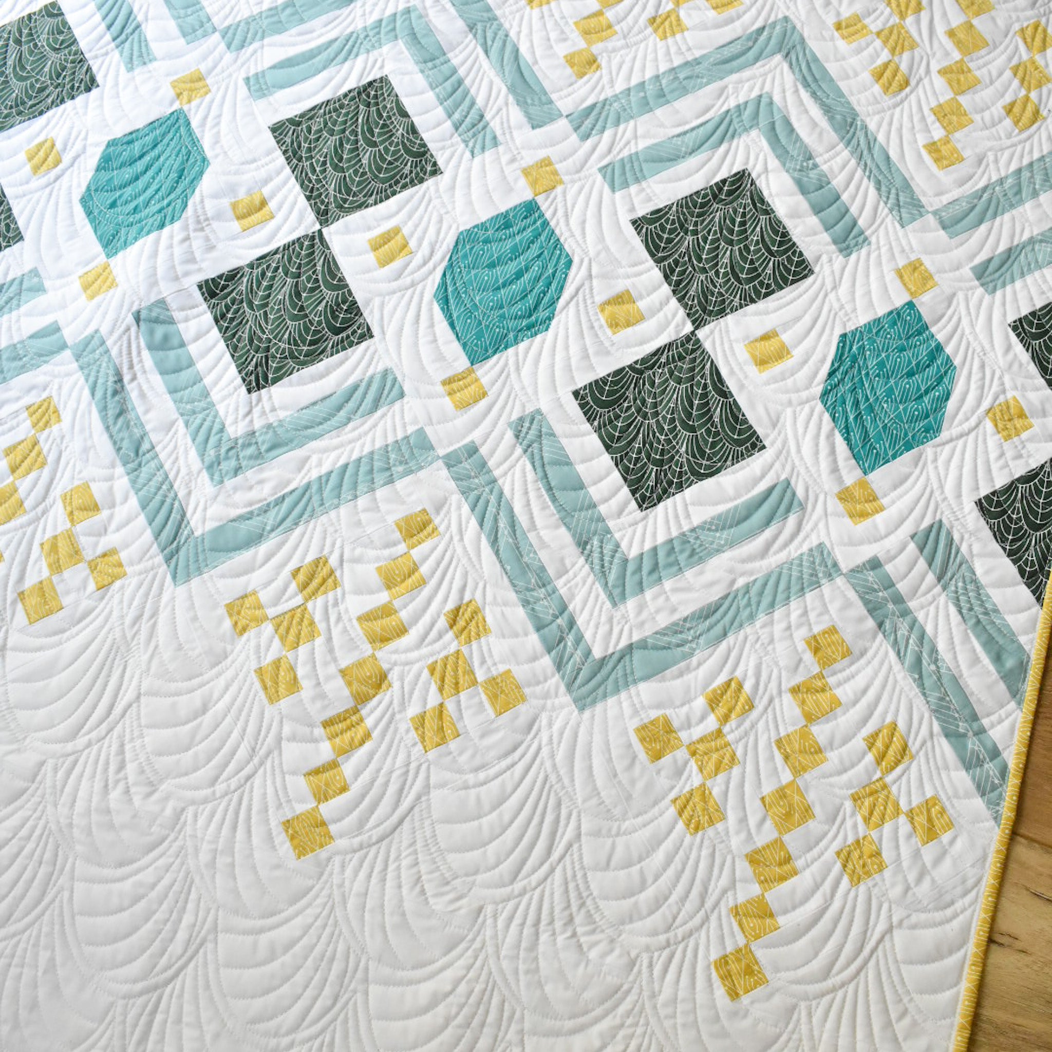 Deco quilt - Using Deco fabrics!