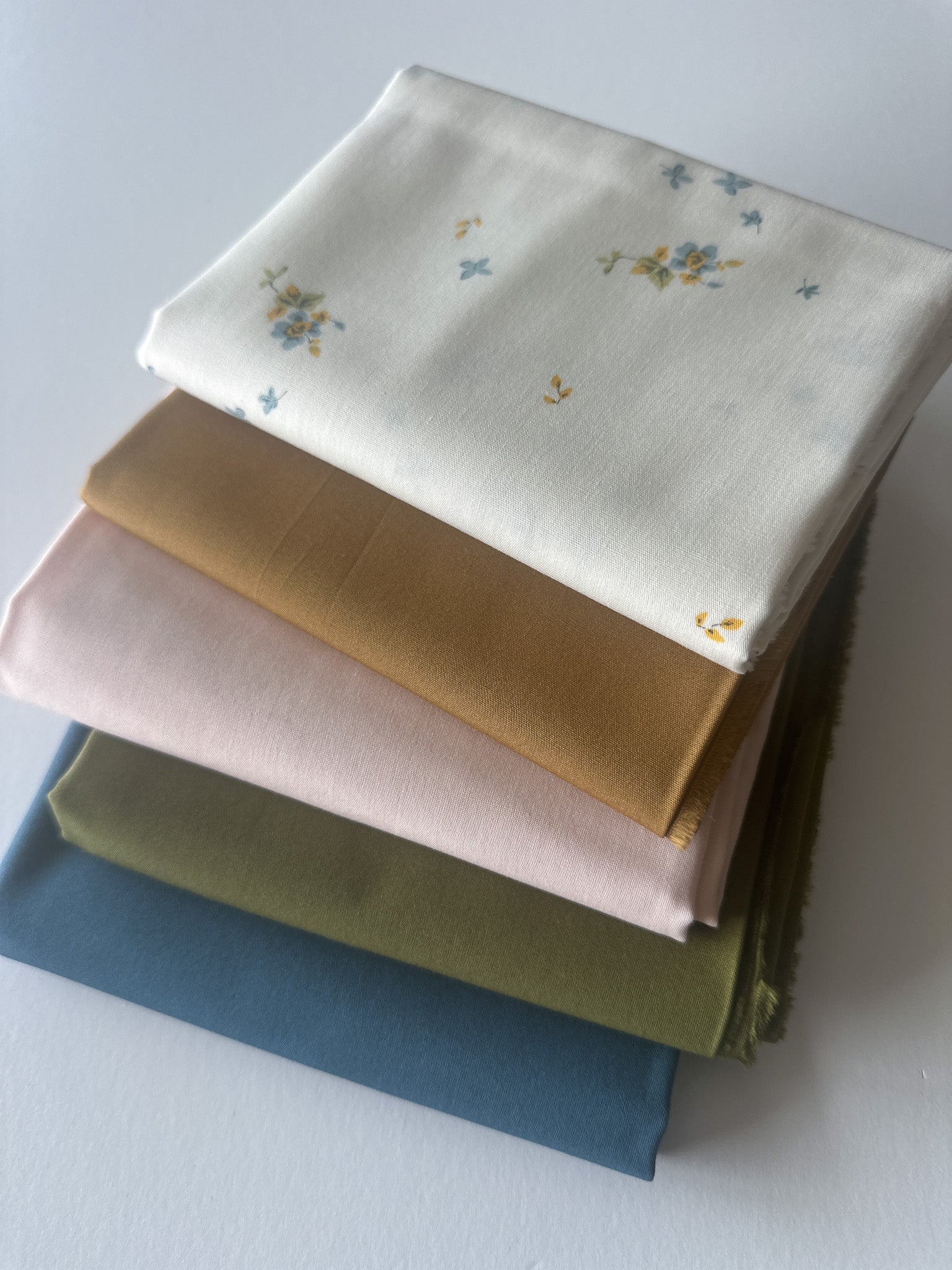 5 piece 1/2 yard bundle #171