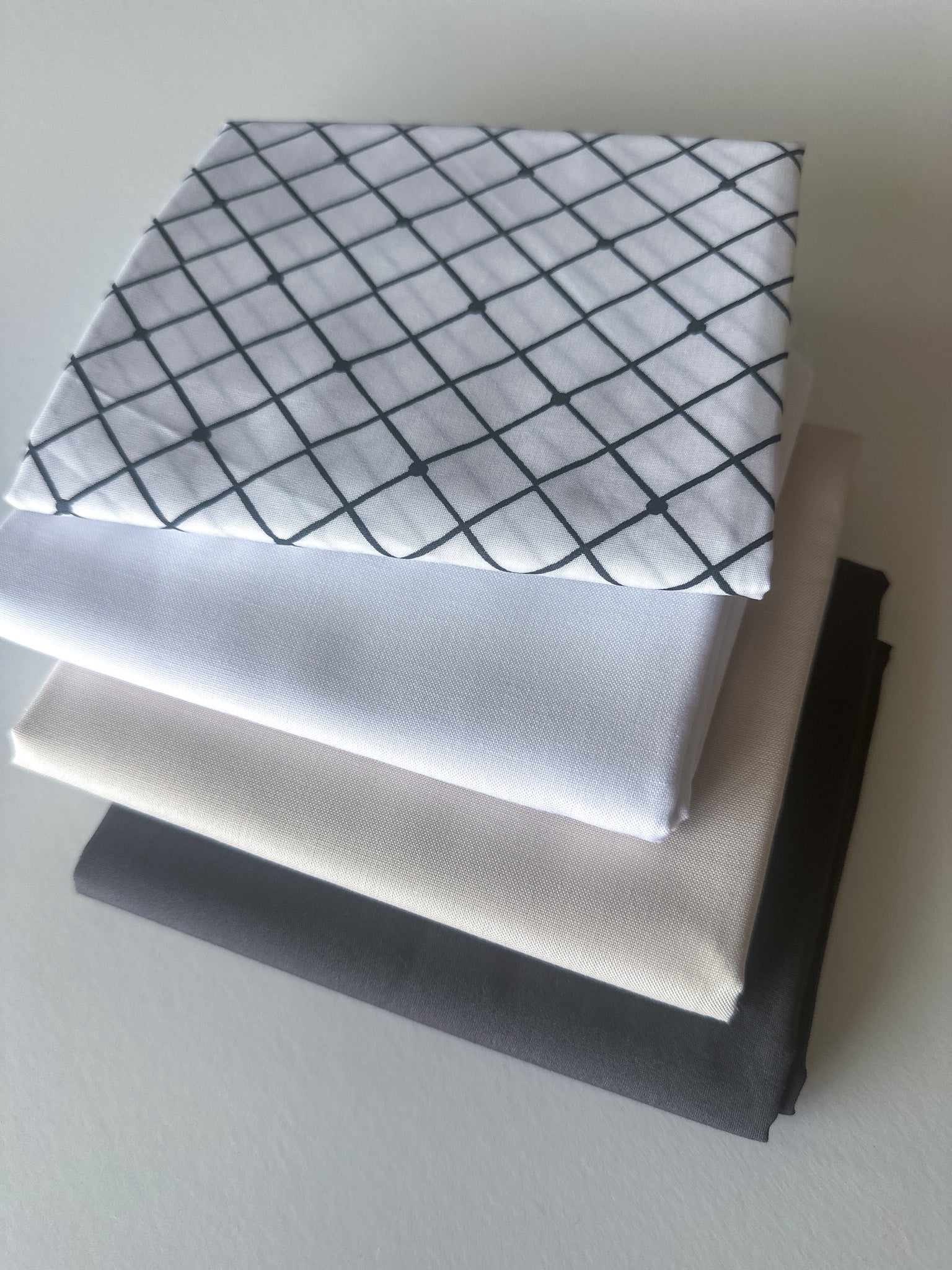 4 piece 1/2 yard bundle #174