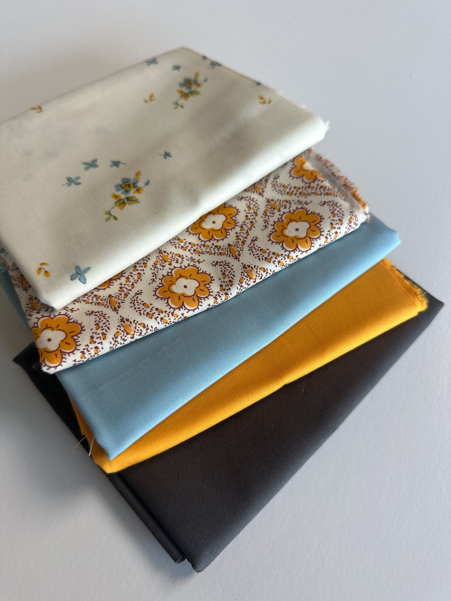 5 piece 1/3 yard bundle #81