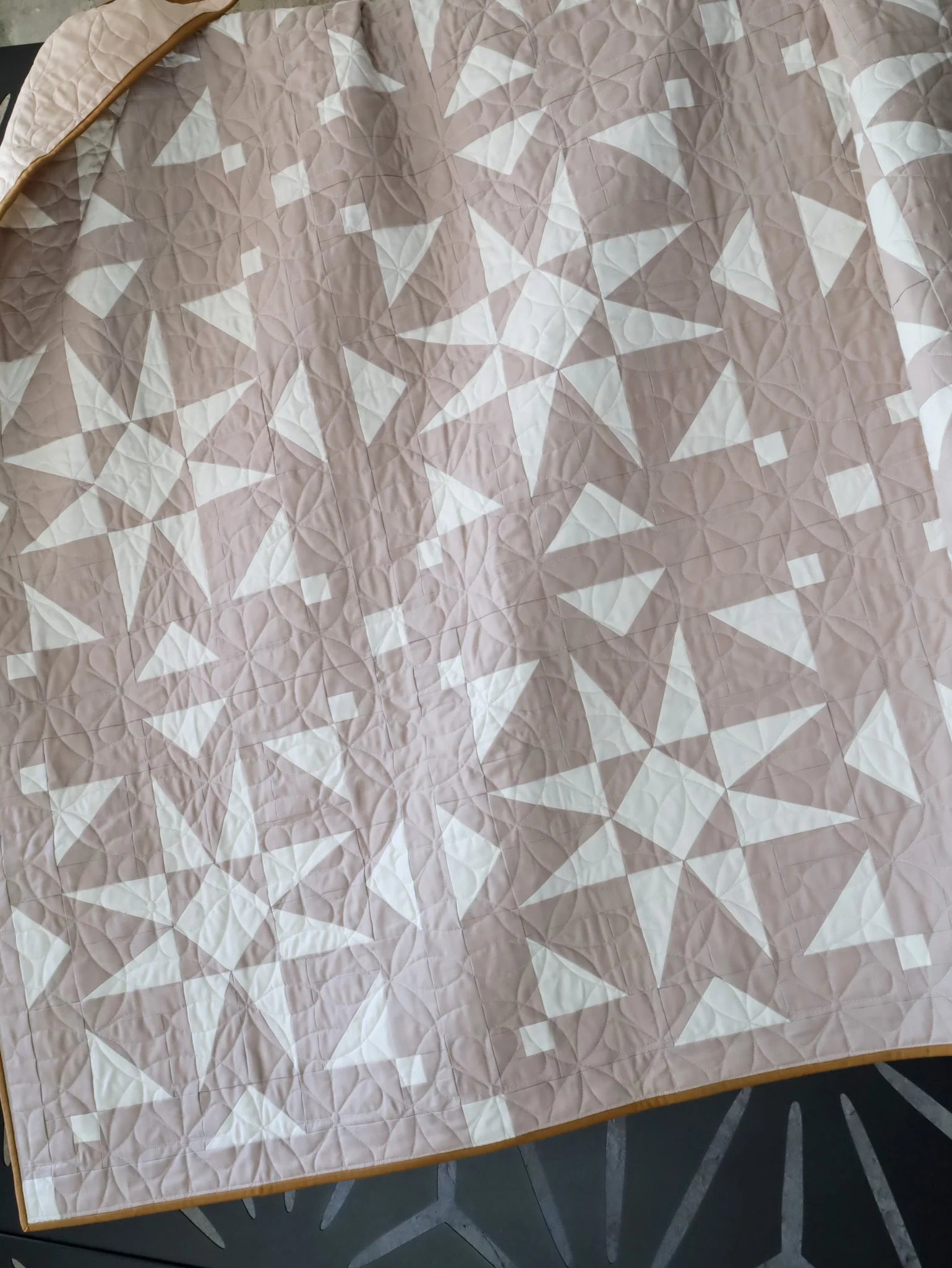 Doeskin & Snow Mosaic Star: Handmade Quilt