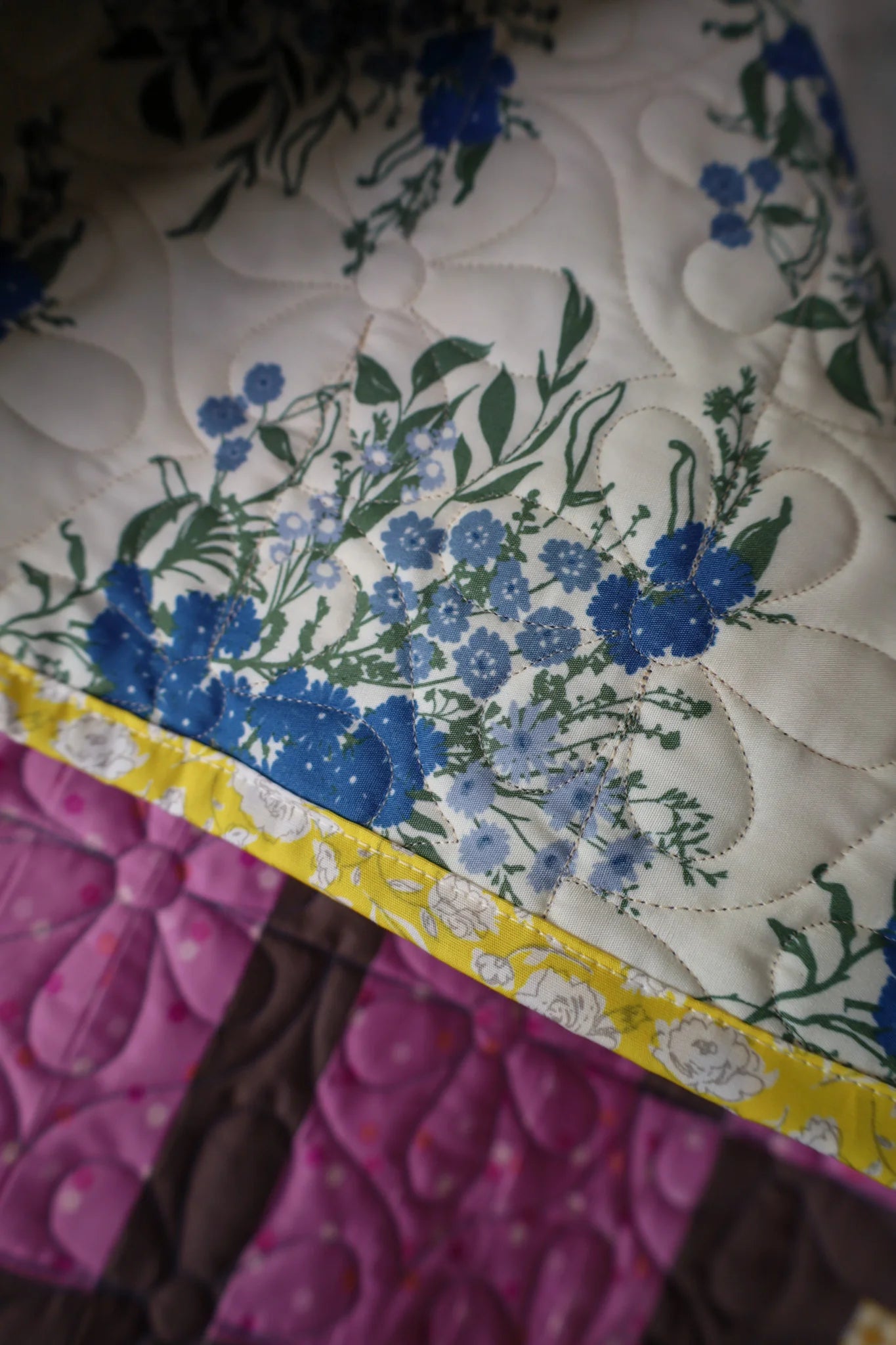 Driftwood Knitted Blooms : Handmade Quilt