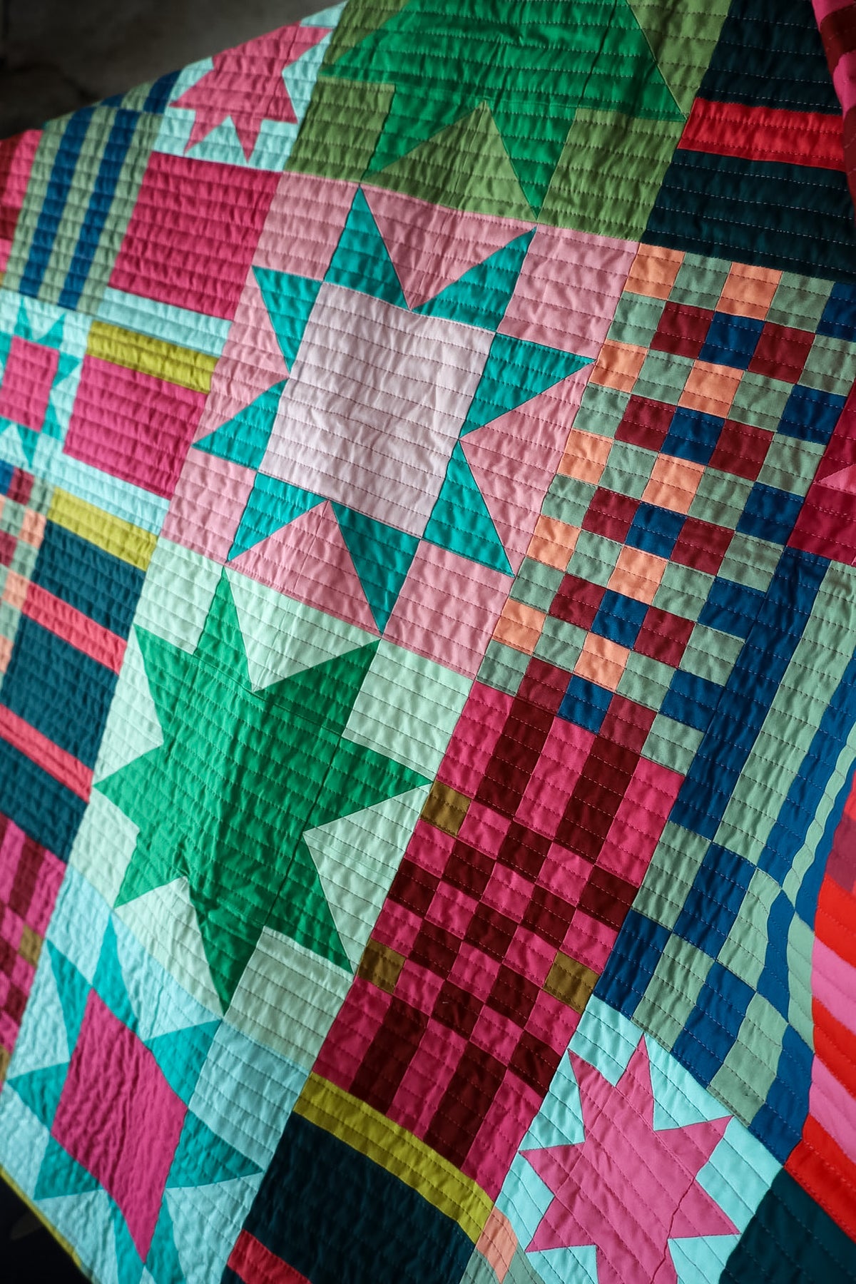 Homespun Christmas Mint Patchwork: Handmade Quilt