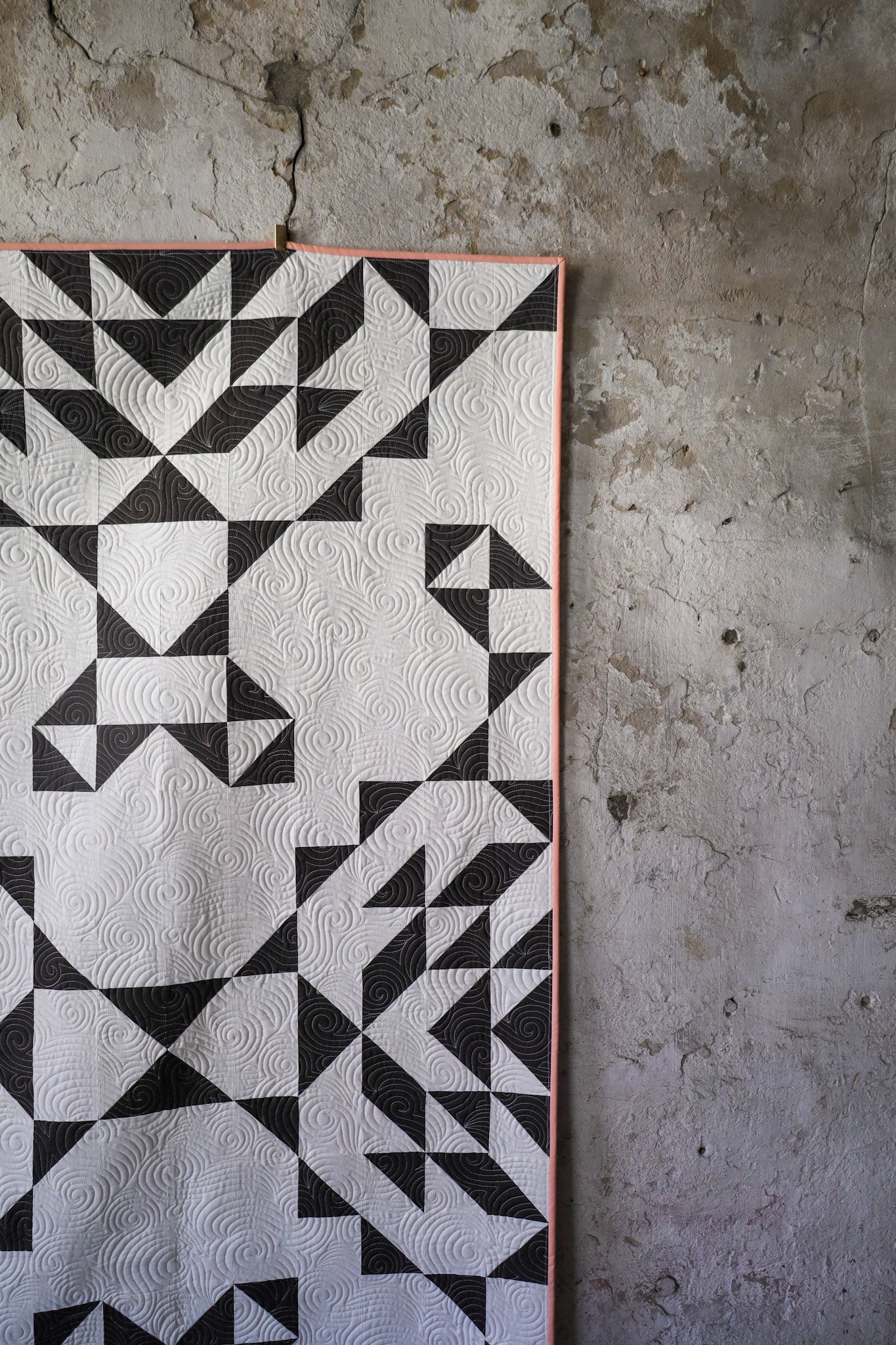 Lava Rock & Snow Vintage Lace: Handmade Quilt