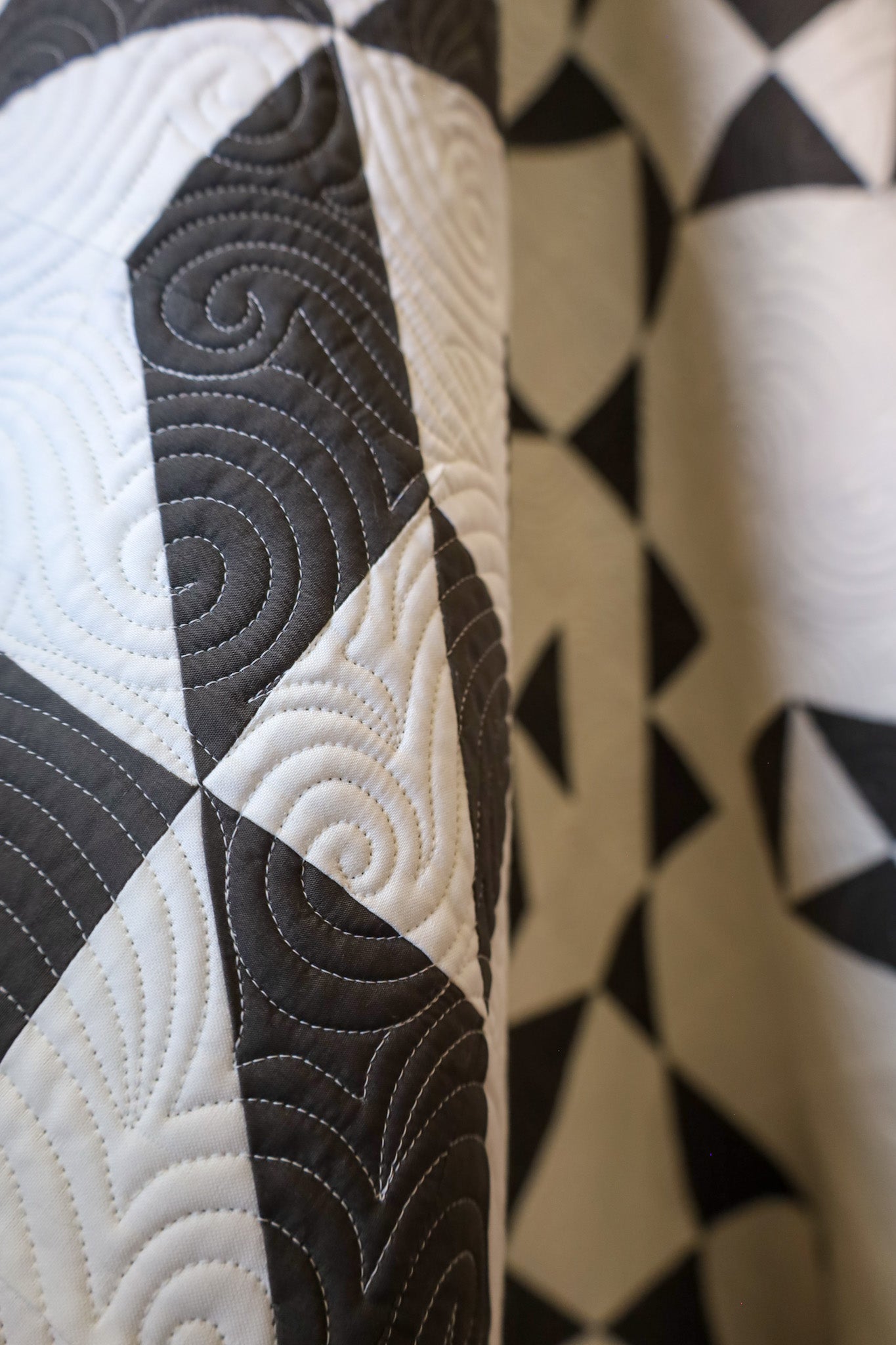 Lava Rock & Snow Vintage Lace: Handmade Quilt