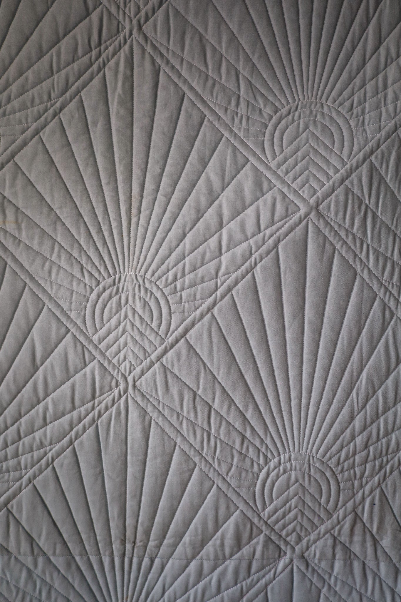 Cover Mountain Horizon: Handmade Quilt