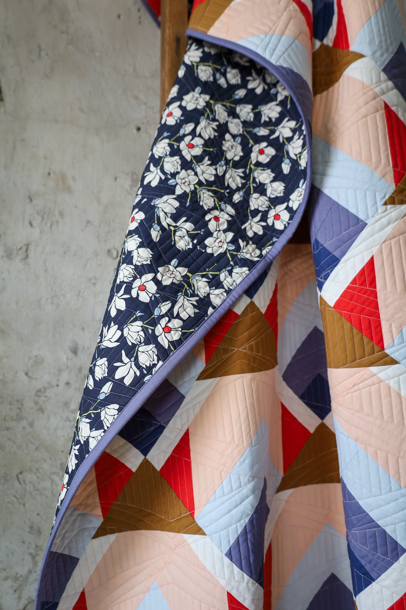 Cover Snow Cabin: Handmade Quilt