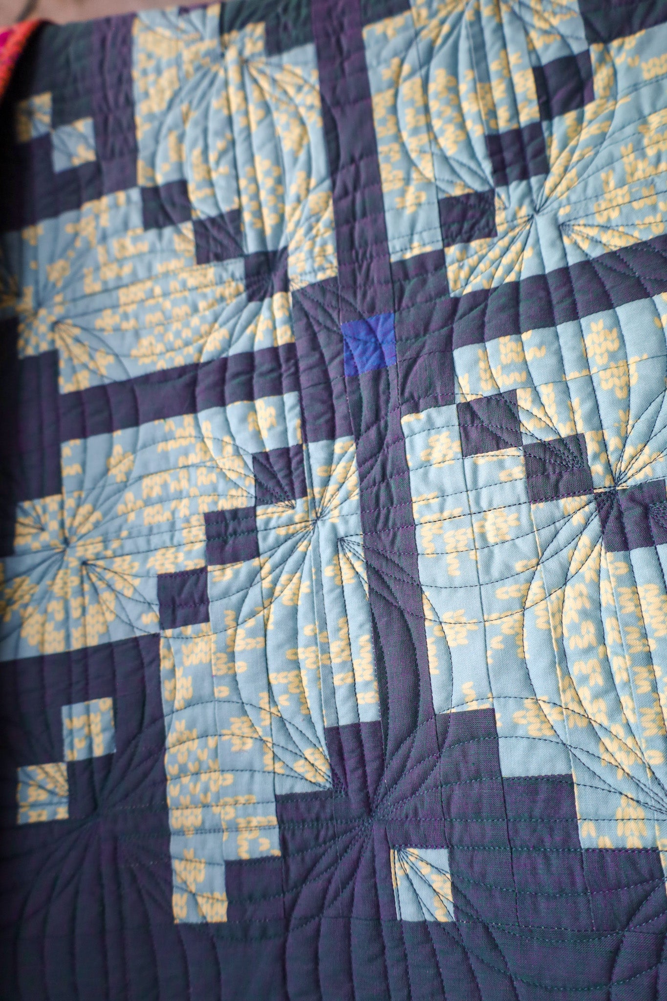 Good Gracious Knitted Star Handmade Quilt: Throw size