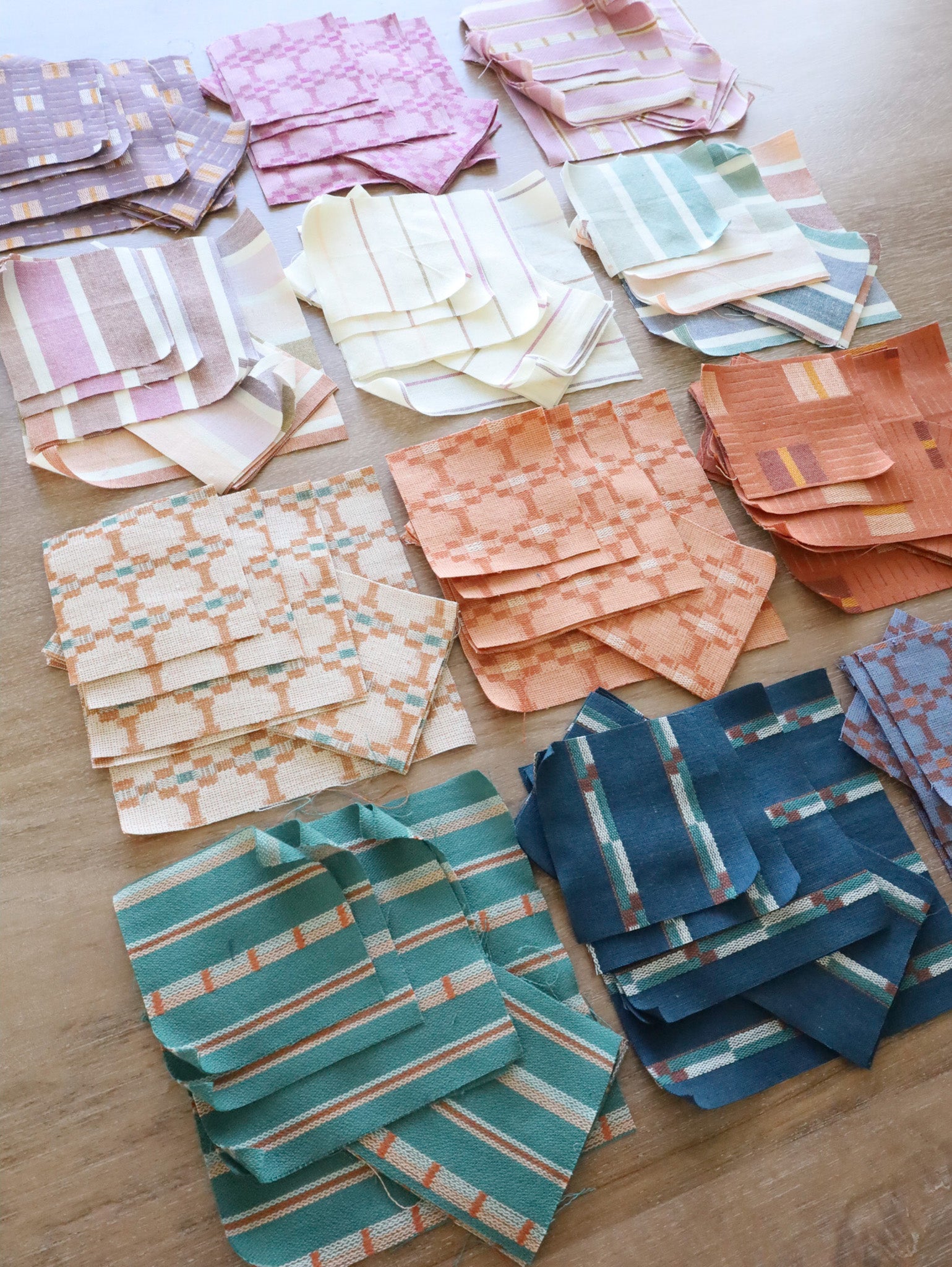 Monarch Grove Mosaic Star Quilt Kit - THROW