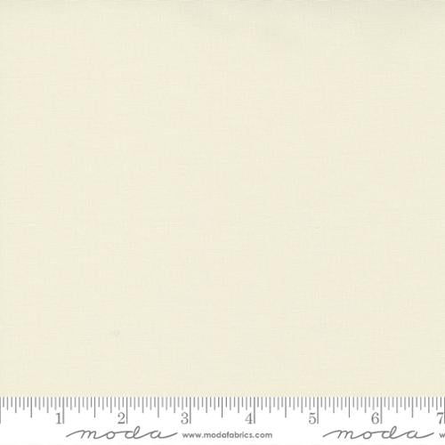 BELLA Solids • Snow