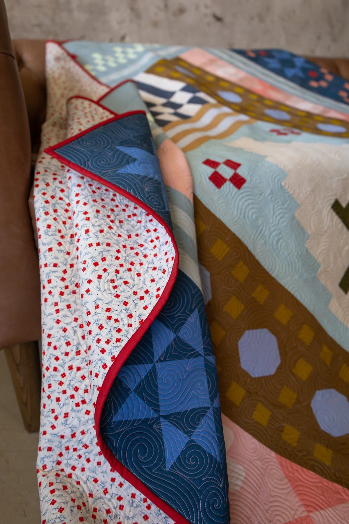 Homespun Cover: Handmade Quilt