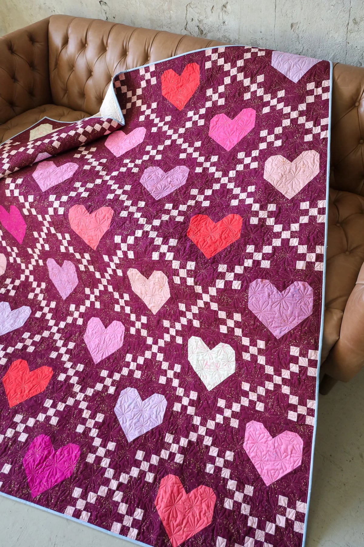 Heirloom Hearts Speckled: Handmade Quilt