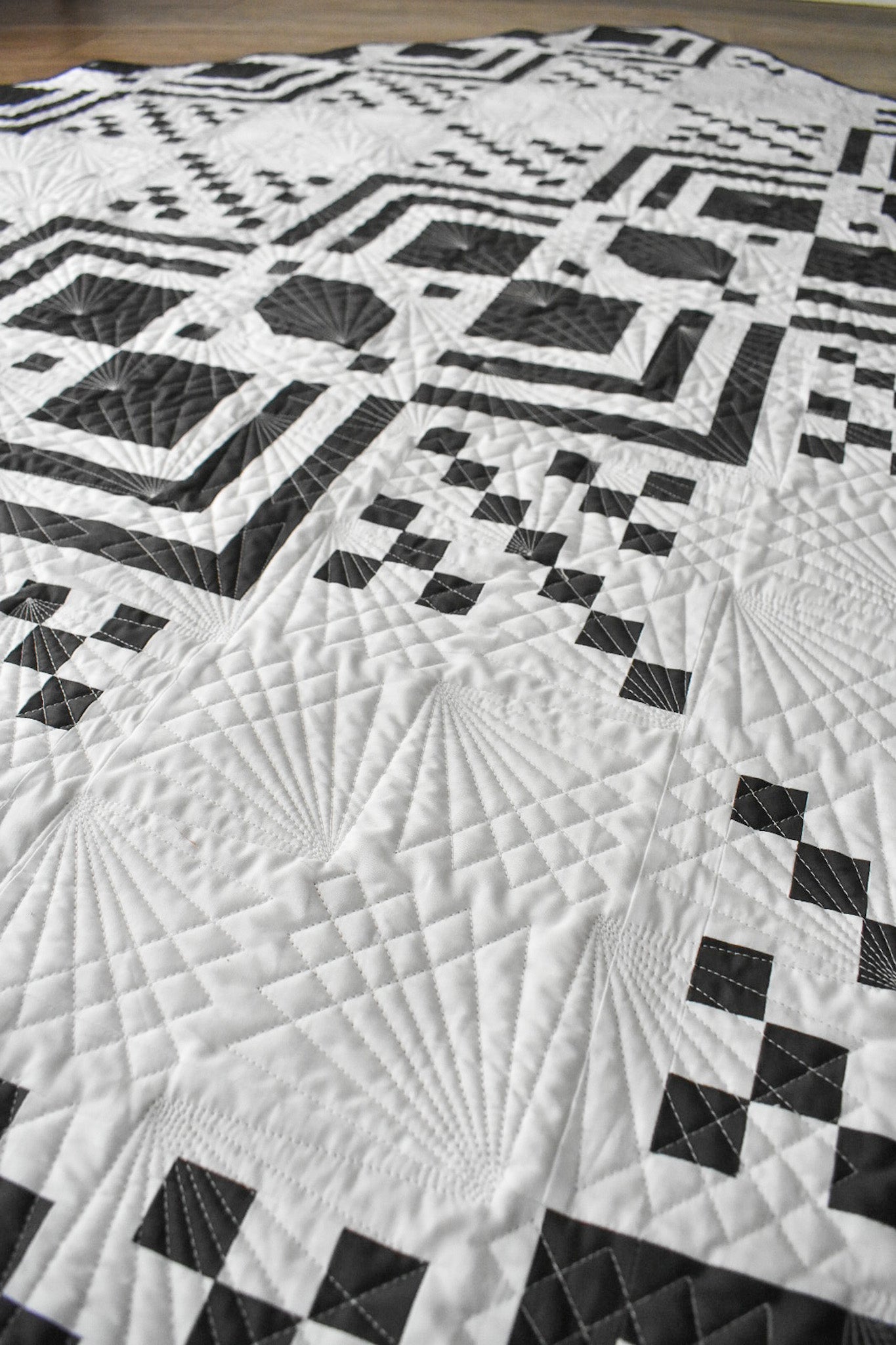 Two Tone Deco - Throw Quilt Kit